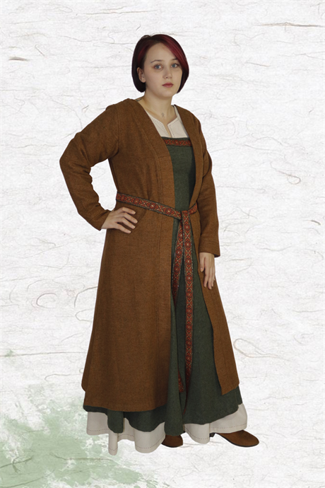 Birka Mocha : Medieval Viking Women Wool Coat