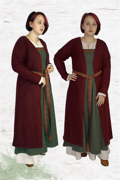 Birka Burgundy : Medieval Viking Women Wool Coat